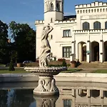 Palac Potockich W Bedlewie Resort 2*