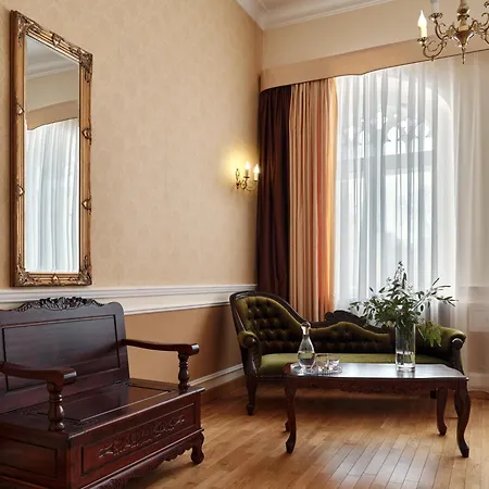 Resort Palac Potockich W Bedlewie