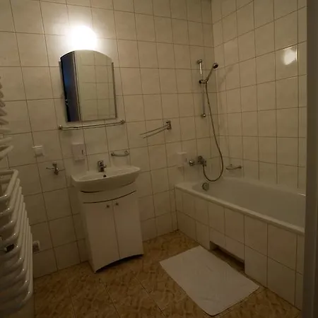 Palac Potockich W Bedlewie 2*