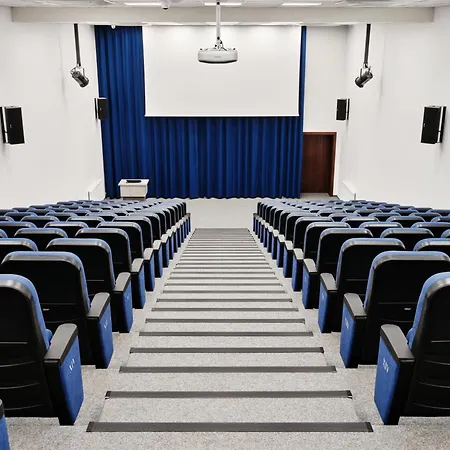 Palac Potockich W Bedlewie Resort 2*