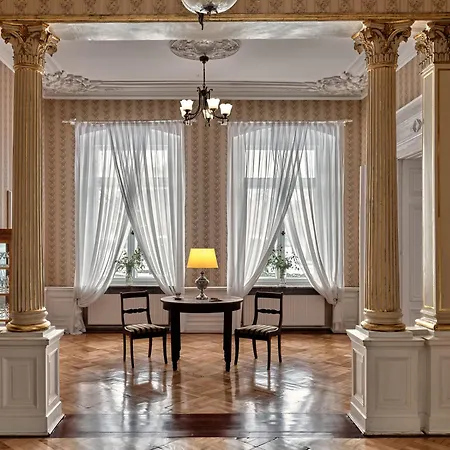 Palac Potockich W Bedlewie Resort