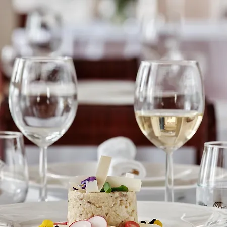 Palac Potockich W Bedlewie 2* Bedlewo