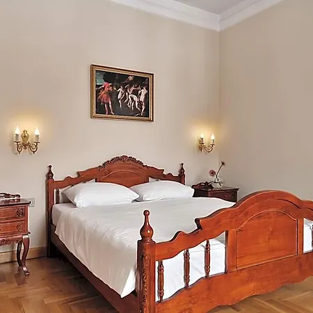 Palac Potockich W Bedlewie