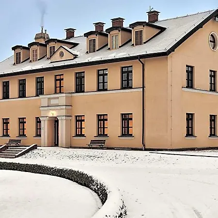 Palac Potockich W Bedlewie Resort 2*