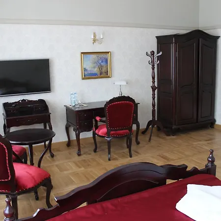 Palac Potockich W Bedlewie 2* Bedlewo