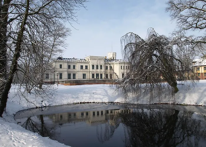 Palac Potockich W Bedlewie 2*